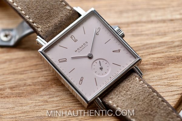 Nomos Tetra 29 Biskuit ref. 484