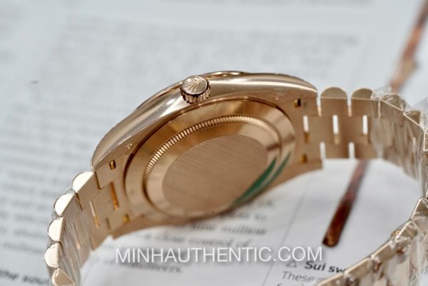 ROLEX DAY-DATE 40 18K ROSE GOLD DIAMOND BEZEL 228345RBR