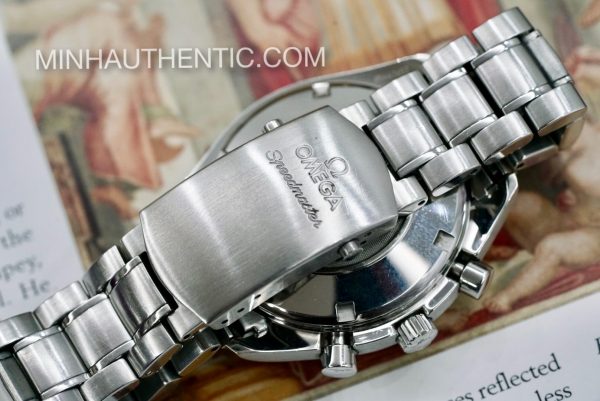 Omega Speedmaster Date 3211.30.00