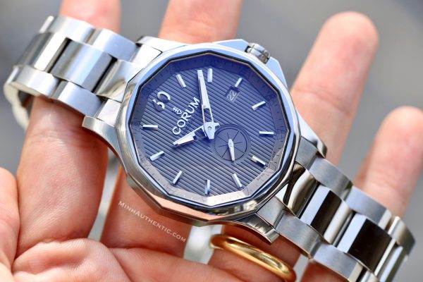 Corum Admiral's Cup Legend A395/101.20.V720 AK10