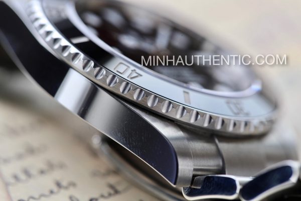 Rolex Submariner 124060