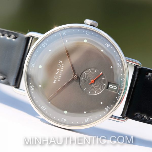 Nomos Metro 38 Date 1103