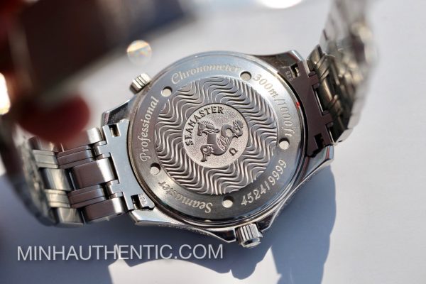 Omega Seamaster Diver 300m