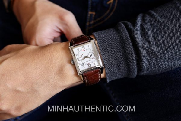 Girard Perregaux Vintage 1945 Power Reserve Automatic 18kWG 2585
