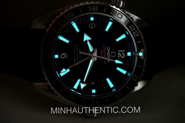 Omega Seamaster Planet Ocean GMT 232.32.44.22.01.001
