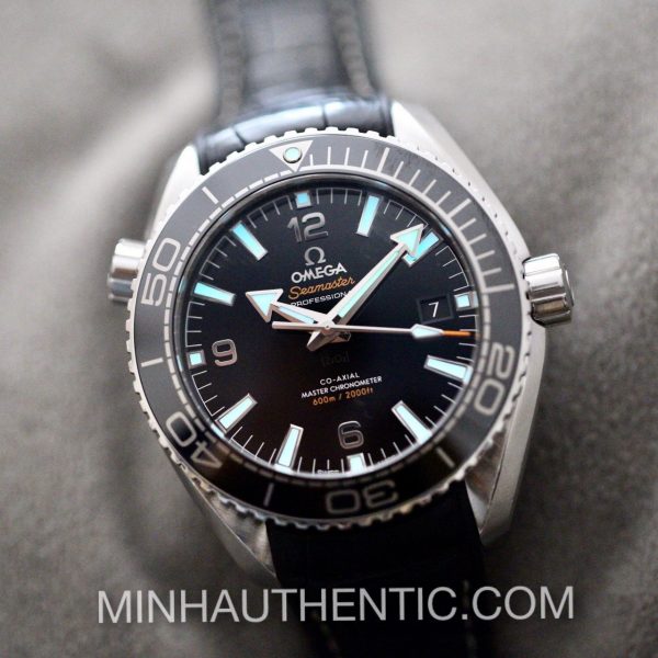 Omega Planet Ocean 43.5mm 215.33.44.21.01.001