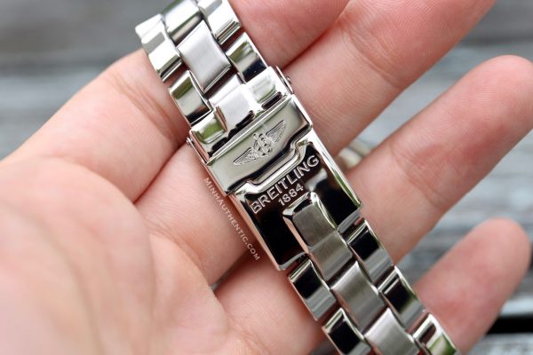 Breitling Colt Automatic Chronometer A17350
