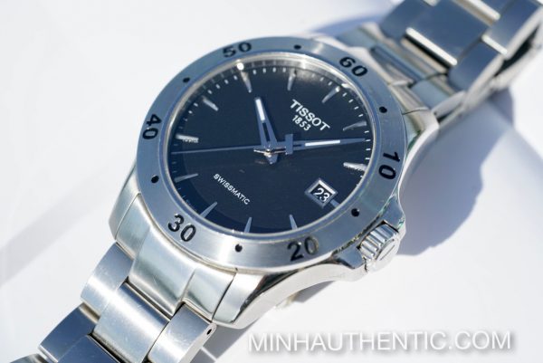 Tissot V8 Swissmatic T106.407.11.051.00