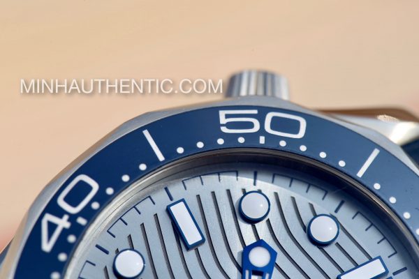 Omega Seamaster Diver 300m Co-Axial Master Chronometer 210.32.42.20.06.001