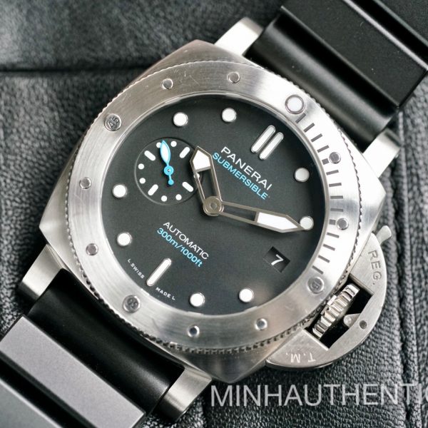Panerai Submersible 42mm PAM00973