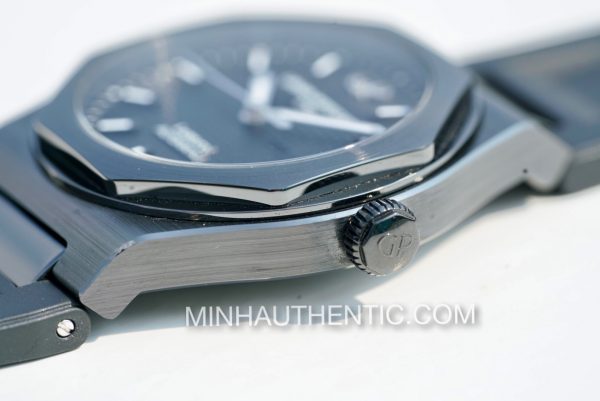 Girard Perregaux Laureato 38mm Ceramic 81005-32-631-FK6A