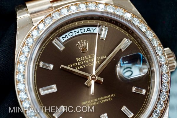 ROLEX DAY-DATE 40 18K ROSE GOLD DIAMOND BEZEL 228345RBR