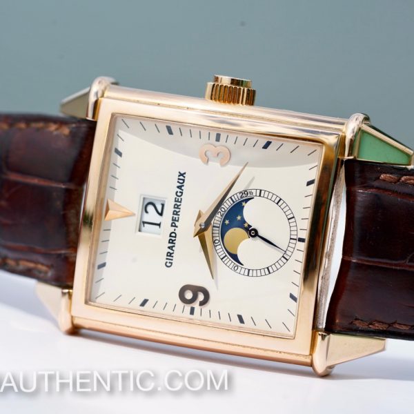 Girard Perregaux Vintage 1945 Big-Date Moonphase 18k Rose Gold 25800.0.52.815