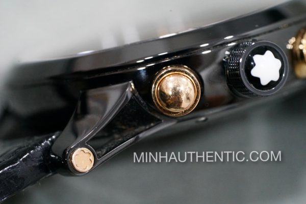 Montblanc TimeWalker Dual Carbon Chronograph 105805