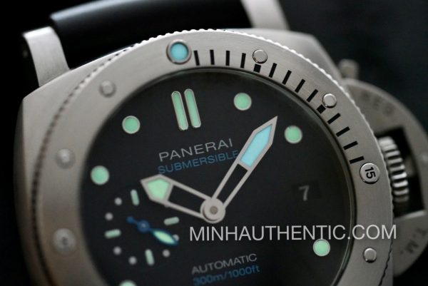 Panerai Submersible 42mm PAM00973