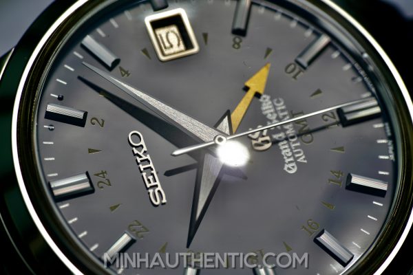Grand Seiko GMT Limited Edition SBGM031 - Ảnh 23