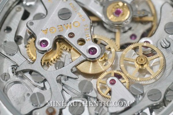 Omega Speedmaster Moonwatch Sapphire 311.30.42.30.01.006 - Ảnh 10