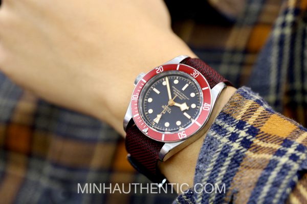 Tudor Heritage Black Bay Red M79230R-0009