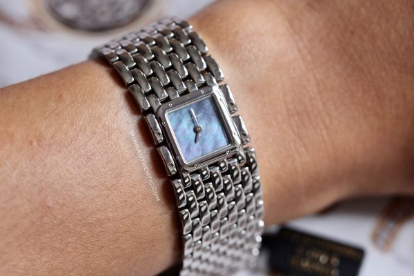 Cartier Ruban 2420 Mother of Pearl Dial W61002T9
