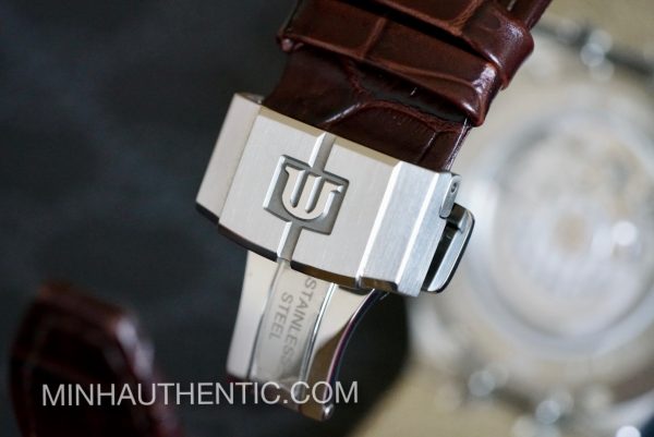 Maurice Lacroix Aikon Automatic Grey AI6008-SS001-331-1