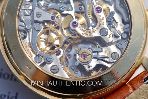 Vacheron Constantin Les Historiques Chronograph 18k Gold 47101/000J-4