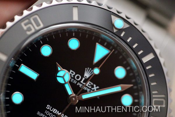 Rolex Submariner 124060