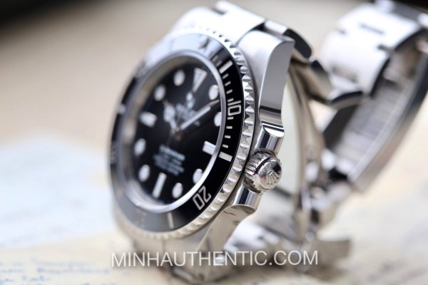 Rolex Submariner 124060