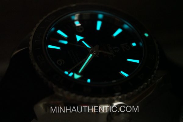 Omega Seamaster Planet Ocean GMT 232.32.44.22.01.001