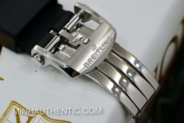 Breitling Chronomat B01 42mm Platinum/Steel PB0134101C1S1