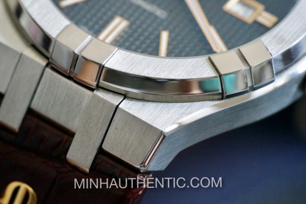 Maurice Lacroix Aikon Automatic Grey AI6008-SS001-331-1