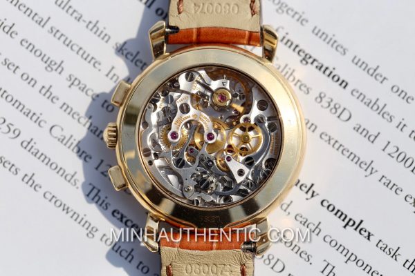 Vacheron Constantin Les Historiques Chronograph 18k Gold 47101/000J-4