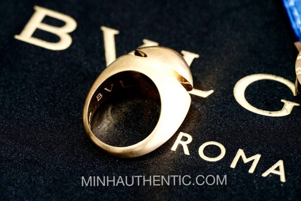 Bvlgari Cabochon 18k Gold Ring