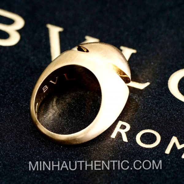 Bvlgari Cabochon 18k Gold Ring