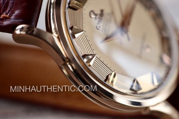 Omega Constellation Pie Pan Arrowhead dial