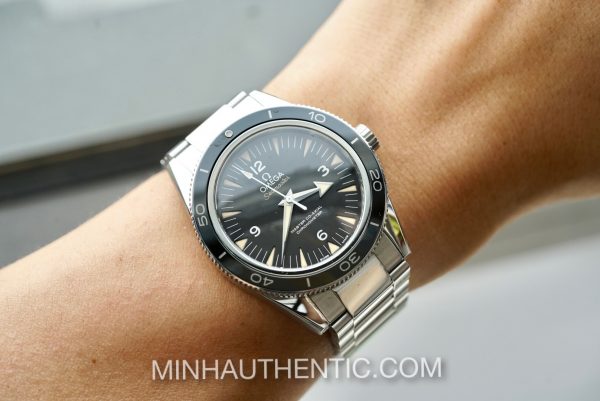 Omega Seamaster 300 Master Co-axial Chronometer  233.30.41.21.01.001