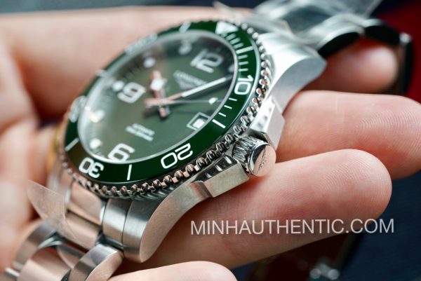 Longines Hydroconquest Ceramic 41mm Green L3.781.4.06.6