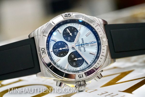 Breitling Chronomat B01 42mm Platinum/Steel PB0134101C1S1