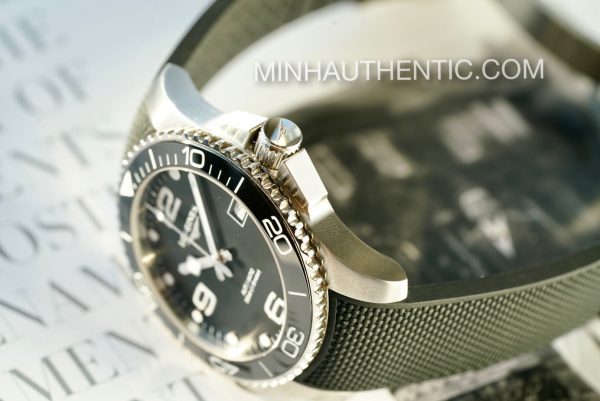 Longines Hydroconquest Ceramic 41mm L3.781.4.56.9