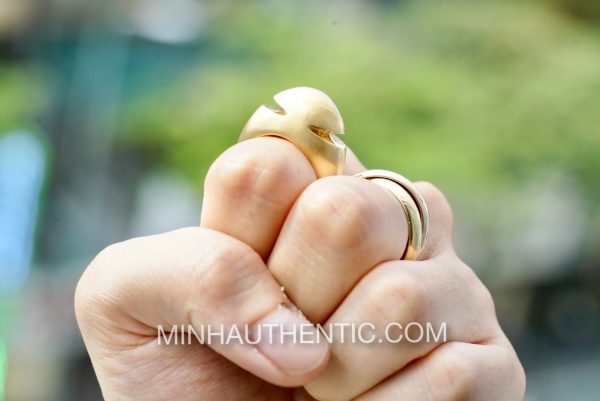 Bvlgari Cabochon 18k Gold Ring