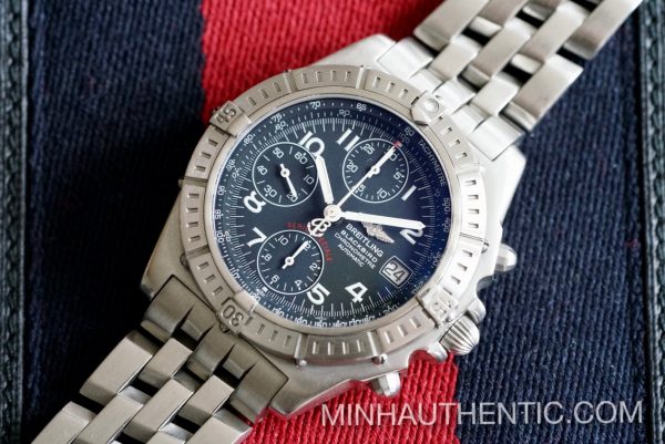 Breitling Chronomat Blackbird A13353