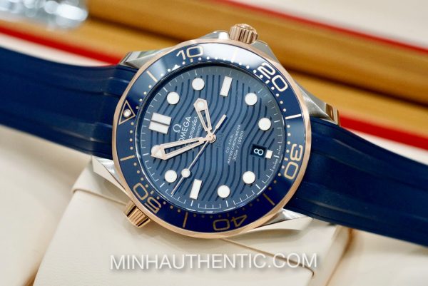 Omega Seamaster Diver 300m Blue Steel/Sedna Gold Master Co-Axial 210.22.42.20.03.002 - Ảnh 5