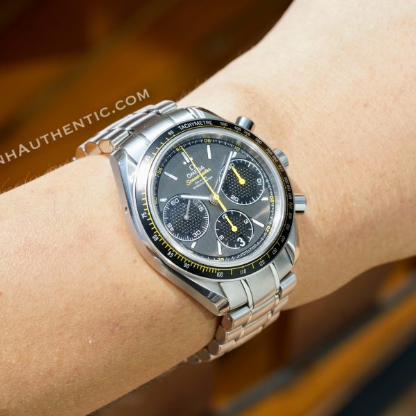 Omega Speedmaster Racing Grey 326.30.40.50.06.001