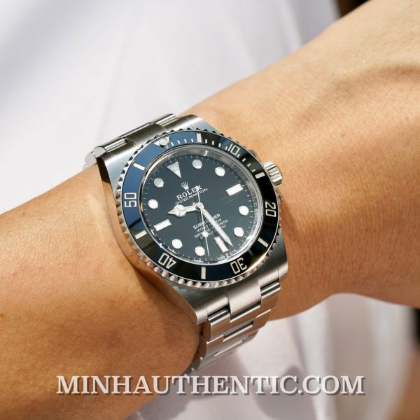 Rolex Submariner 124060