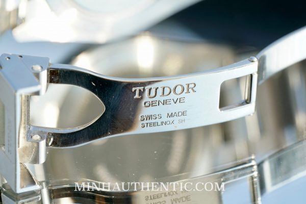 Tudor Black Bay Heritage 41mm Red 79220R - Ảnh 15