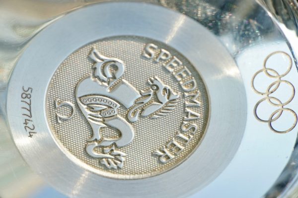 Omega Speedmaster Date Olympic 3515.20.00 - Ảnh 12