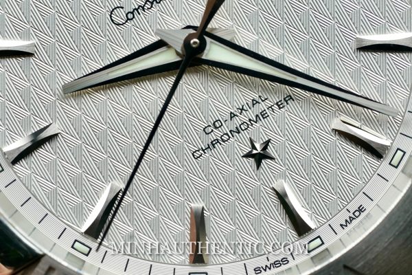 Omega Constellation Co-Axial Chronometer 38mm 123.10.38.21.02.003 Dial
