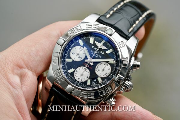 Breitling Chronomat B01 41mm Black AB0140