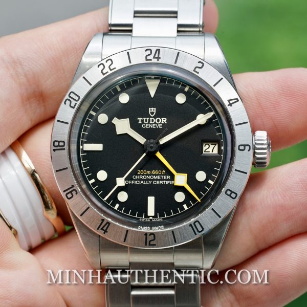 Tudor Black Bay Pro 79470-0001