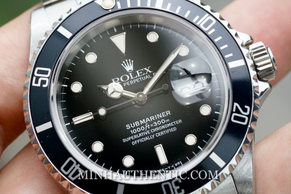 Rolex Submariner Date 16610 - Ảnh 6