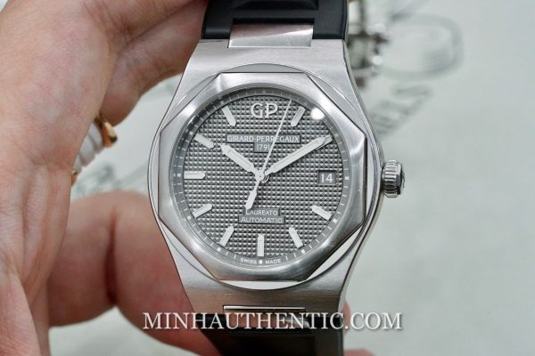 Girard Perregaux Laureato 38mm Grey 81005-11-231-BB6A